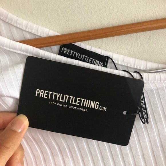 PRETTYLITTLETHING ASYMMETRIC TOP - Picture 2 of 3